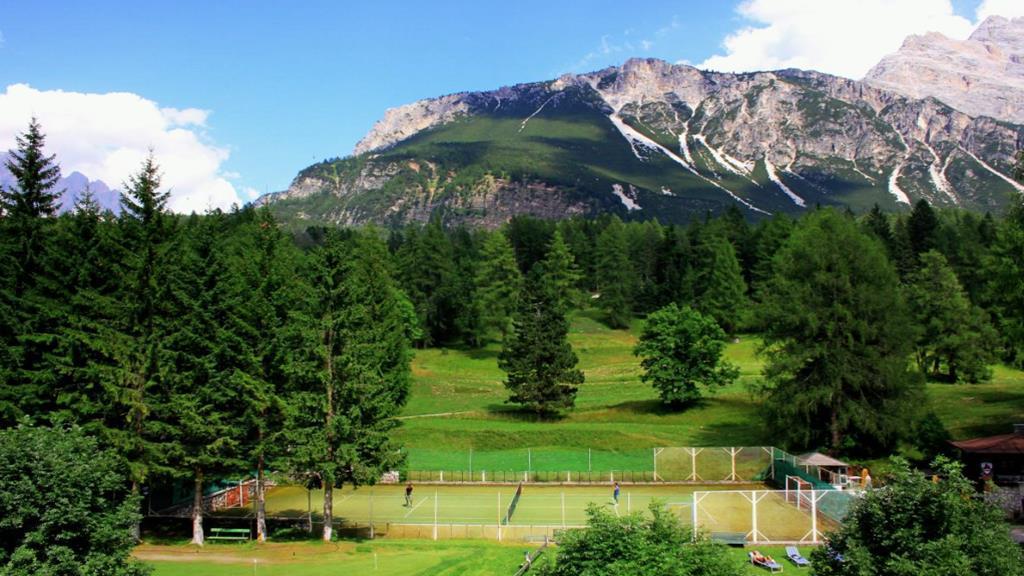 Miramonti Majestic Grand Hotel Cortina d'Ampezzo Buitenkant foto